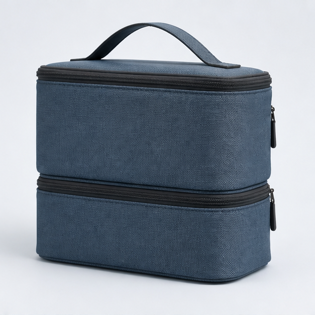 Dual-compartment makeup bag (Dual-Compartment Travel Makeup Bag), back design reference